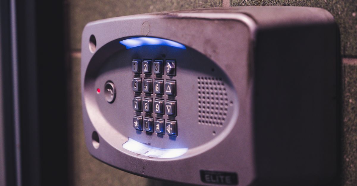 Emergency Locksmith Response and Commercial Lock Service Around the Clock — Mill Station Locksmith Corp