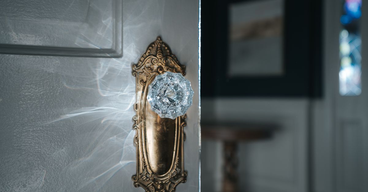 Door Knob Lock Installation and Repair: What Our Garrison Technicians Actually Do — Mill Station Locksmith Corp